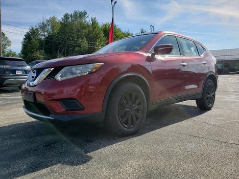 Used 2015 Nissan Rogue S AWD/4WD image 3