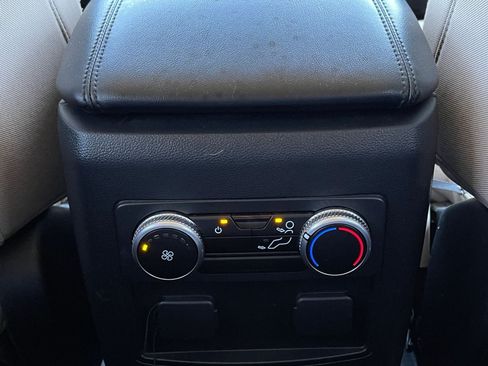 Used 2022 Ford Explorer 4WD image 14