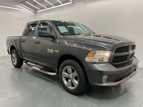 Used 2015 RAM 1500 Express AWD/4WD image 8