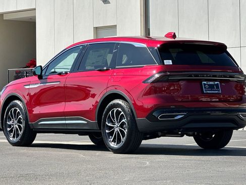 New 2026 Lincoln Nautilus Premier w/ Equipment Group 102A AWD/4WD image 5