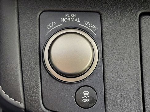 Used 2016 Lexus ES 350 w/ Premium Package w/Wood Trim image 38