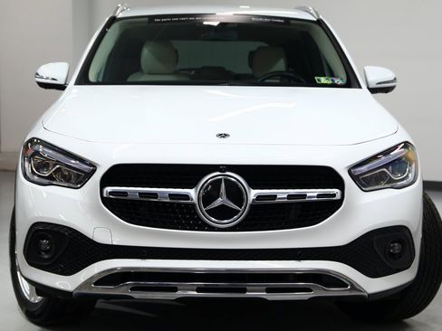 Used 2023 Mercedes-Benz GLA 250 4MATIC image 3
