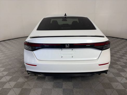 Used 2023 Honda Accord Sport image 6