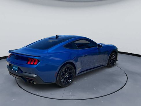 Used 2024 Ford Mustang GT RWD image 8
