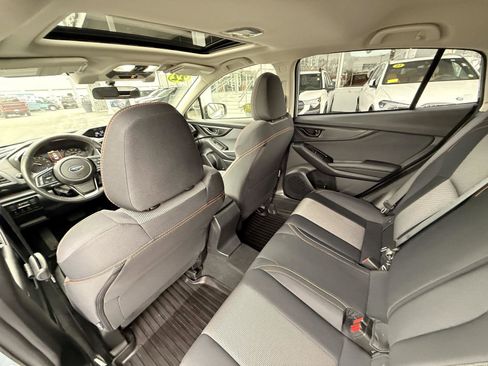 Certified 2022 Subaru Crosstrek 2.0i Premium w/ Moonroof Package image 31