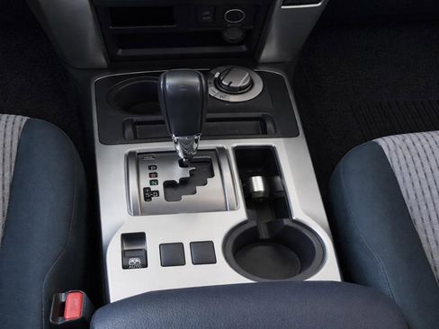 Used 2019 Toyota 4Runner SR5 AWD/4WD image 17