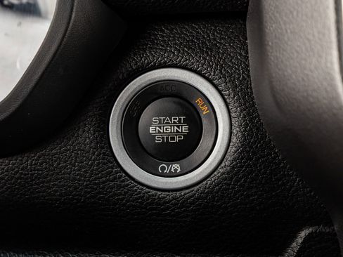 Used 2022 RAM 1500 Laramie image 23