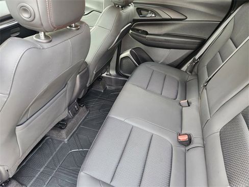 Used 2022 Chevrolet TrailBlazer RS w/ Convenience Package FWD image 30