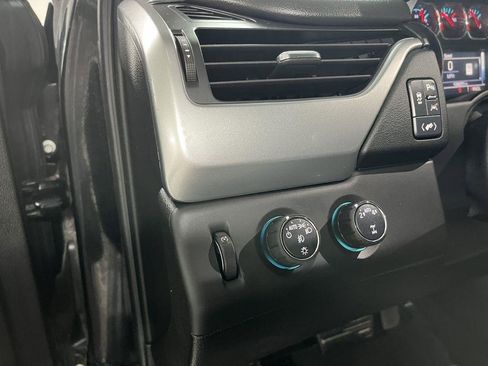 Used 2018 Chevrolet Tahoe LT w/ Luxury Package image 11