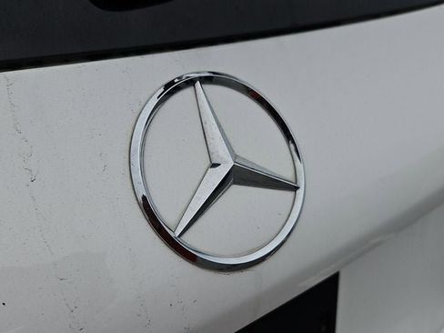 Used 2021 Mercedes-Benz GLC 300 4MATIC w/ Premium Package image 32