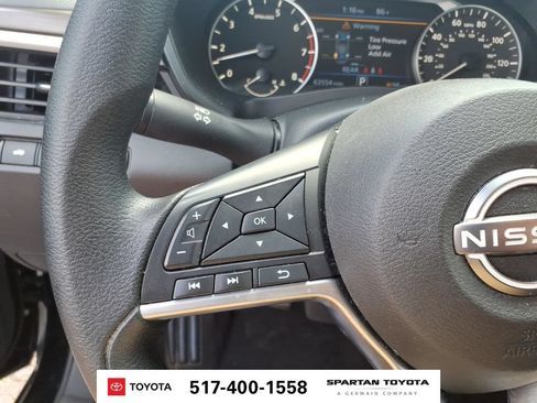 Used 2024 Nissan Altima 2.5 SV FWD image 18