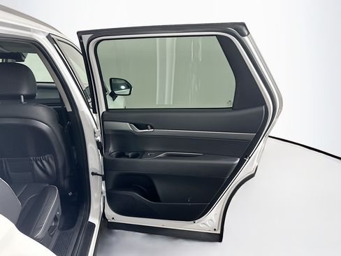 Used 2023 Hyundai Palisade SEL FWD image 32
