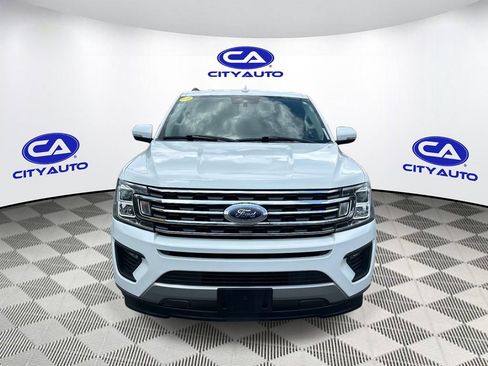 Used 2020 Ford Expedition XLT w/ Equipment Group 201A RWD image 11