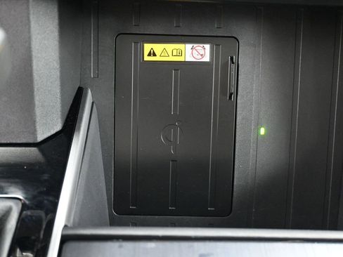 Used 2024 Toyota Tundra Platinum image 24