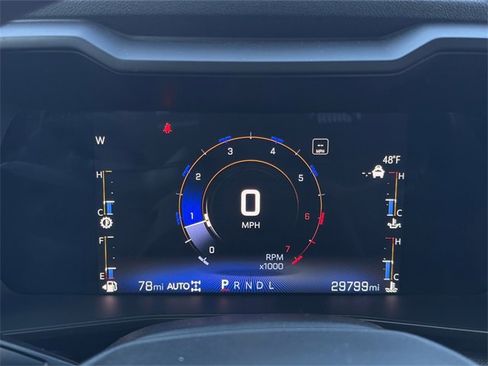 Used 2023 Chevrolet Colorado Trail Boss w/ Technology Package image 13