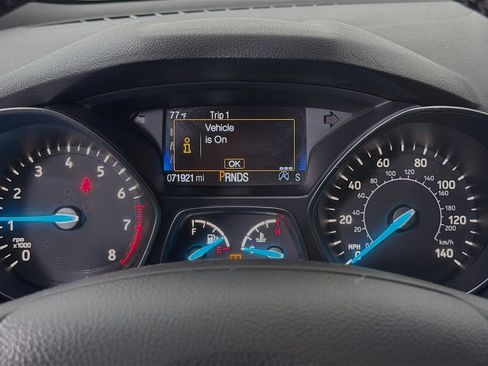 Used 2018 Ford Escape SEL w/ SEL Sport Appearance Package image 15