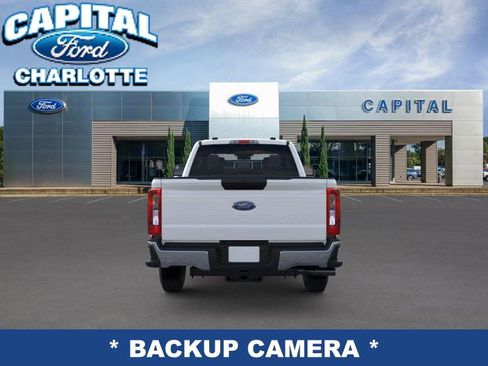 New 2026 Ford F250 XL w/ XL Chrome Package image 5