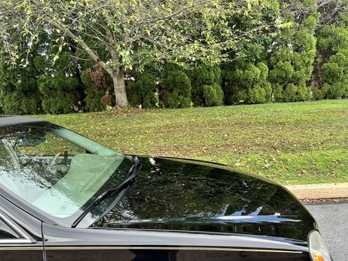 Used 2005 Cadillac De Ville w/ Limited Edition Package FWD image 66