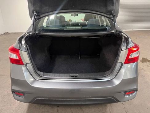 Used 2019 Nissan Sentra SV FWD image 16