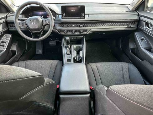 Used 2024 Honda Accord EX image 11
