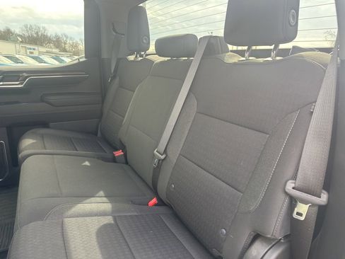 Used 2023 Chevrolet Silverado 1500 LT image 12