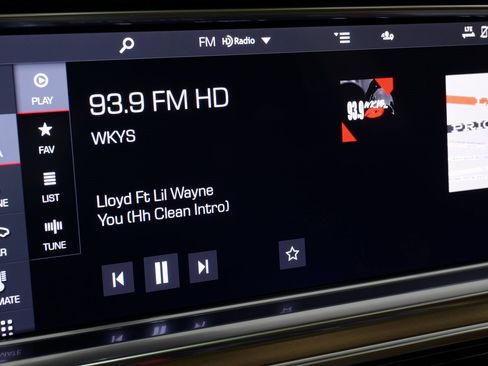 Used 2021 Porsche Panamera 4 image 51