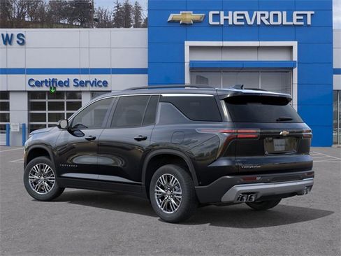 New 2026 Chevrolet Traverse LT image 3