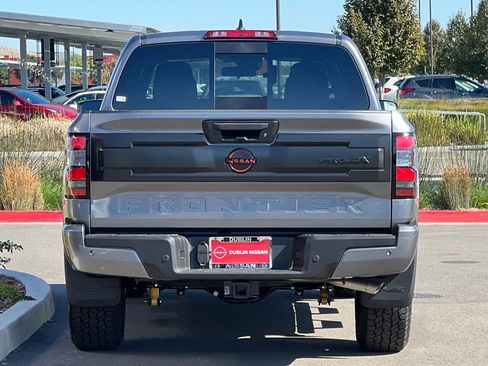 New 2026 Nissan Frontier PRO-4X w/ Pro-4x Convenience Package image 5