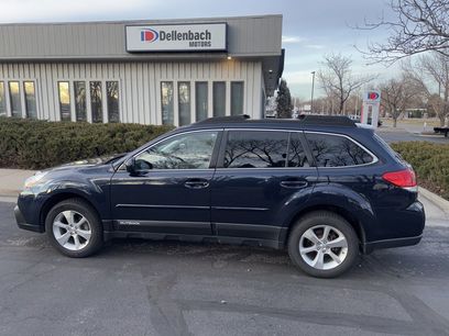 Used 2014 Subaru Outback 2.5i Limited w/ Moonroof Package