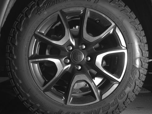 Used 2025 Jeep Compass Trailhawk image 14