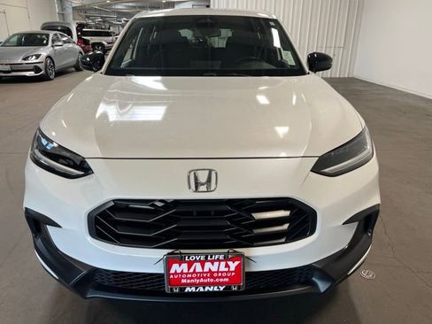 Used 2024 Honda HR-V Sport image 8