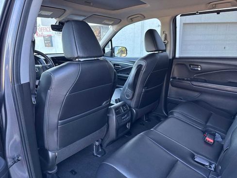 Used 2019 Honda Pilot EX-L image 18