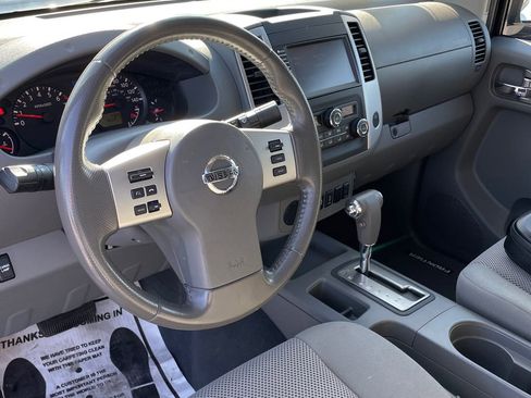 Used 2019 Nissan Frontier SV w/ Value Truck Package image 18