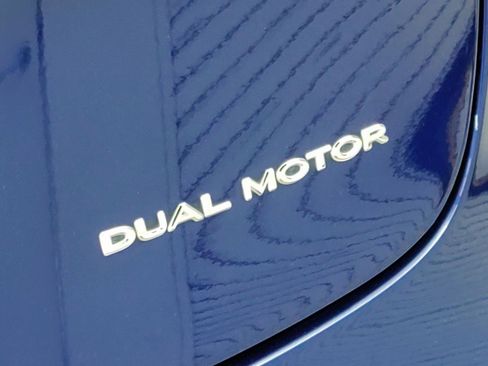 Used 2018 Tesla Model 3 Long Range image 19