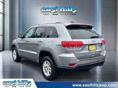 Certified 2018 Jeep Grand Cherokee Laredo AWD/4WD image 5
