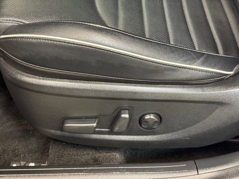 Used 2024 Kia Forte GT-Line w/ GT-Line Premium Package FWD image 10