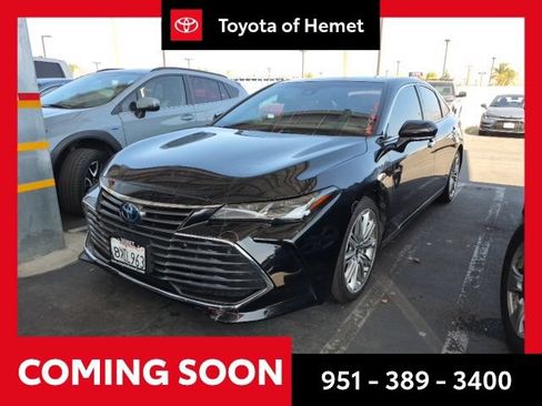 Used 2021 Toyota Avalon Limited w/ Advanced Safety Package FWD image 1