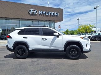 Used 2019 Toyota RAV4 XLE w/ Convenience Package AWD/4WD video 2