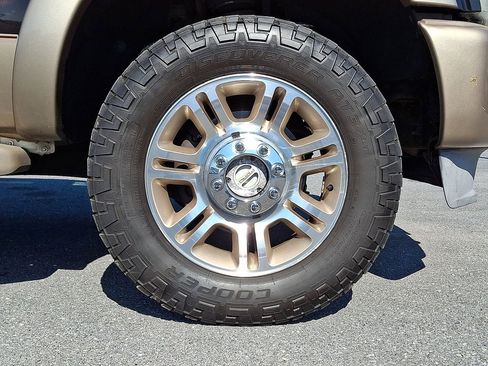 Used 2013 Ford F250 King Ranch w/ FX4 Off Road Pkg image 8