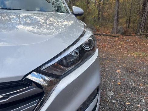 Used 2017 Hyundai Tucson Limited w/ Limited Ultimate Package 03 image 3