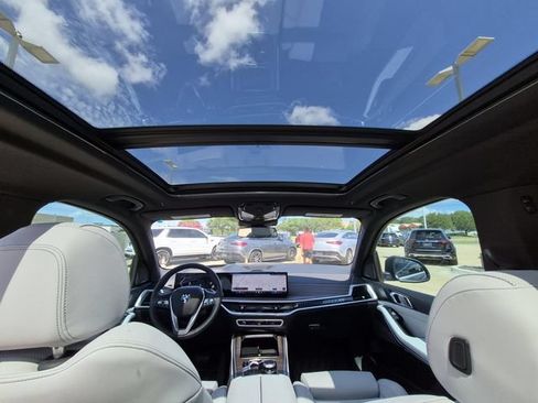 Used 2025 BMW X5 sDrive40i w/ Premium Package RWD image 22