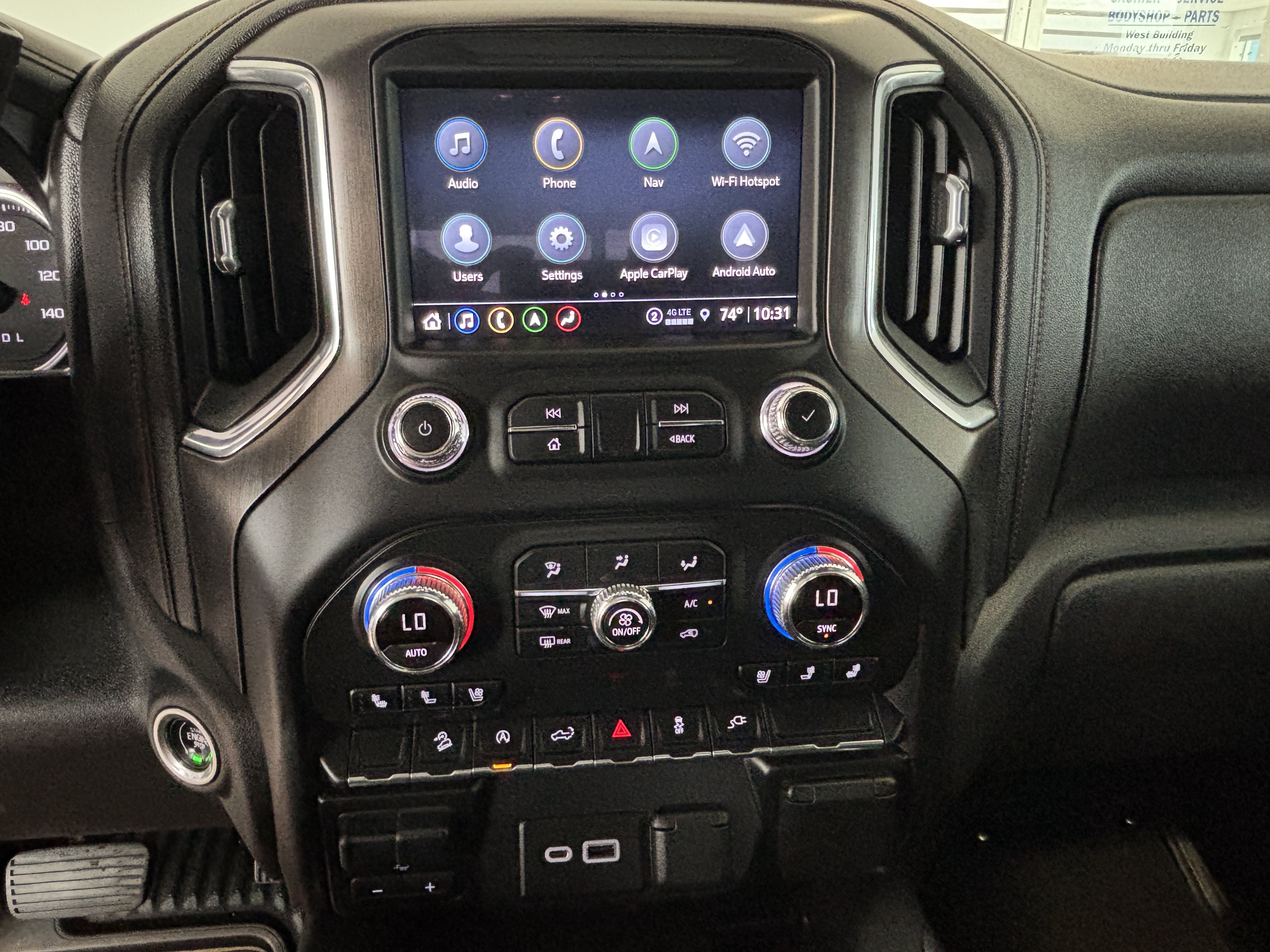 Used 2021 GMC Sierra 1500 AT4 w/ AT4 Preferred Package AWD/4WD image 14