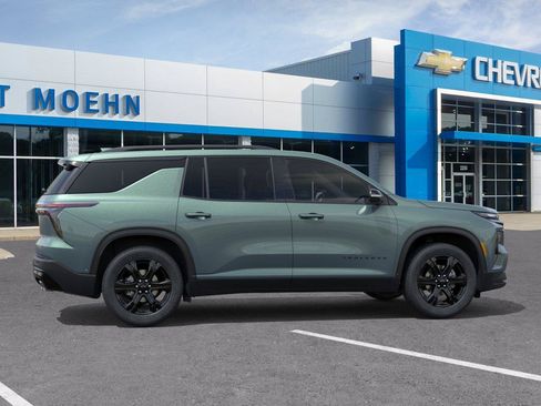 New 2027 Chevrolet Traverse LT w/ Midnight/Sport Edition AWD/4WD image 5