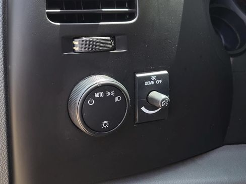 Used 2010 Chevrolet Silverado 1500 W/T AWD/4WD image 16