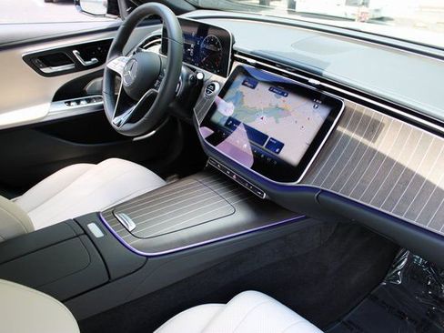 Used 2024 Mercedes-Benz E 350 E 350 4MATIC 19 AMG WHEELS/B w/ Night Package image 12