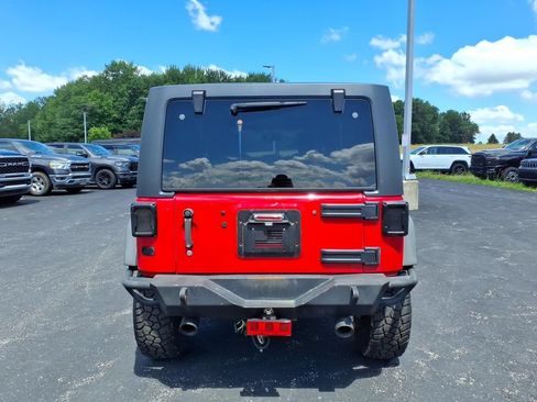 Used 2014 Jeep Wrangler Unlimited Sport w/ Dual Top Group AWD/4WD image 7