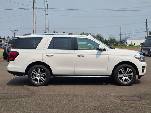 Certified 2023 Ford Expedition Limited AWD/4WD image 6