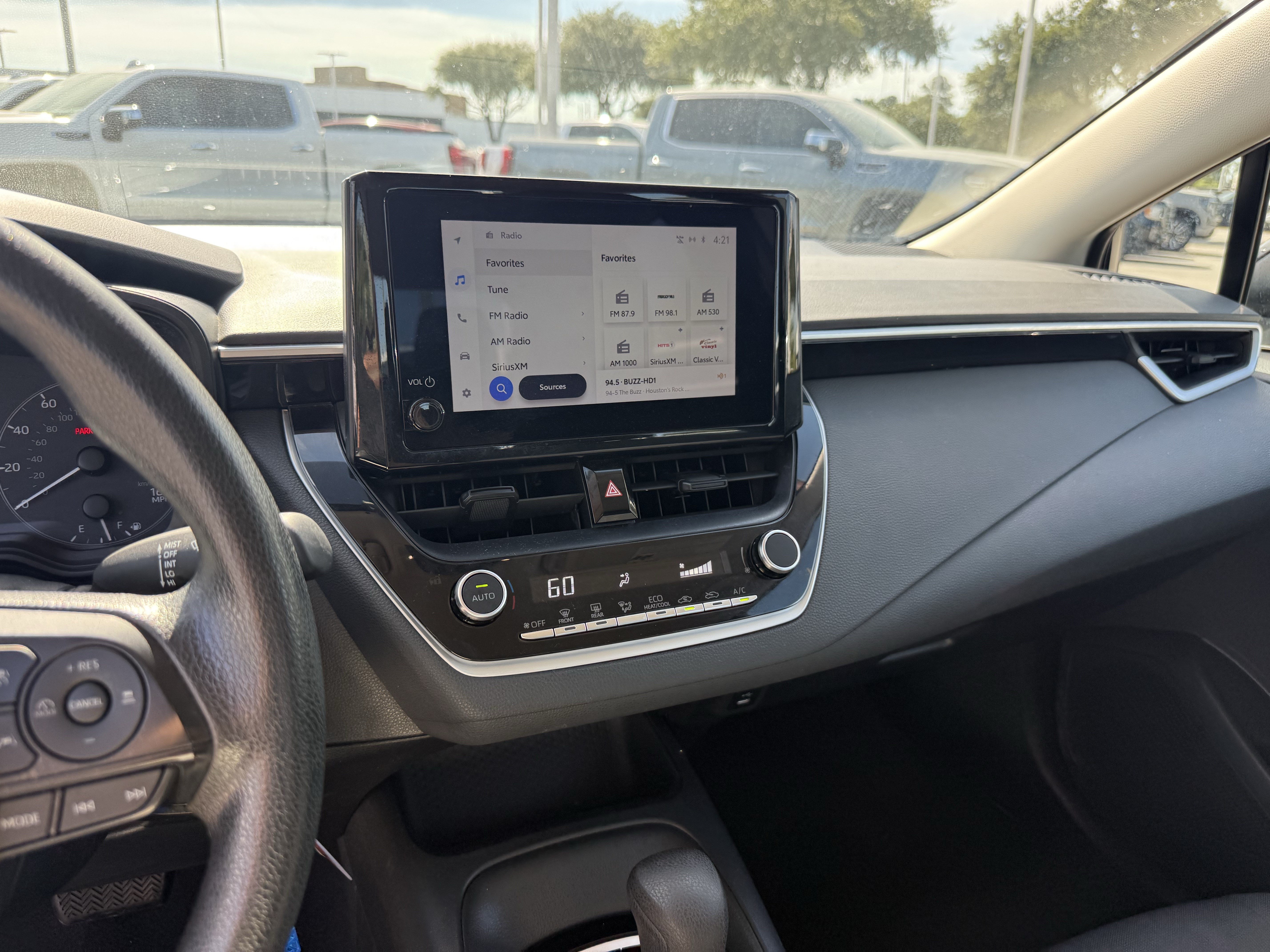 Used 2024 Toyota Corolla LE FWD image 19