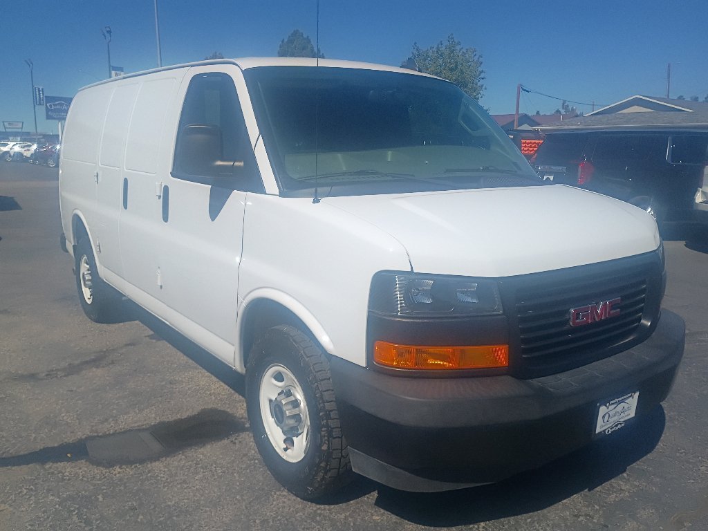 Used 2019 GMC Savana 2500 w/ Communications Package RWD image 4