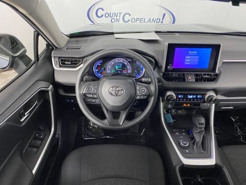 Used 2023 Toyota RAV4 XLE w/ Convenience Package AWD/4WD image 17